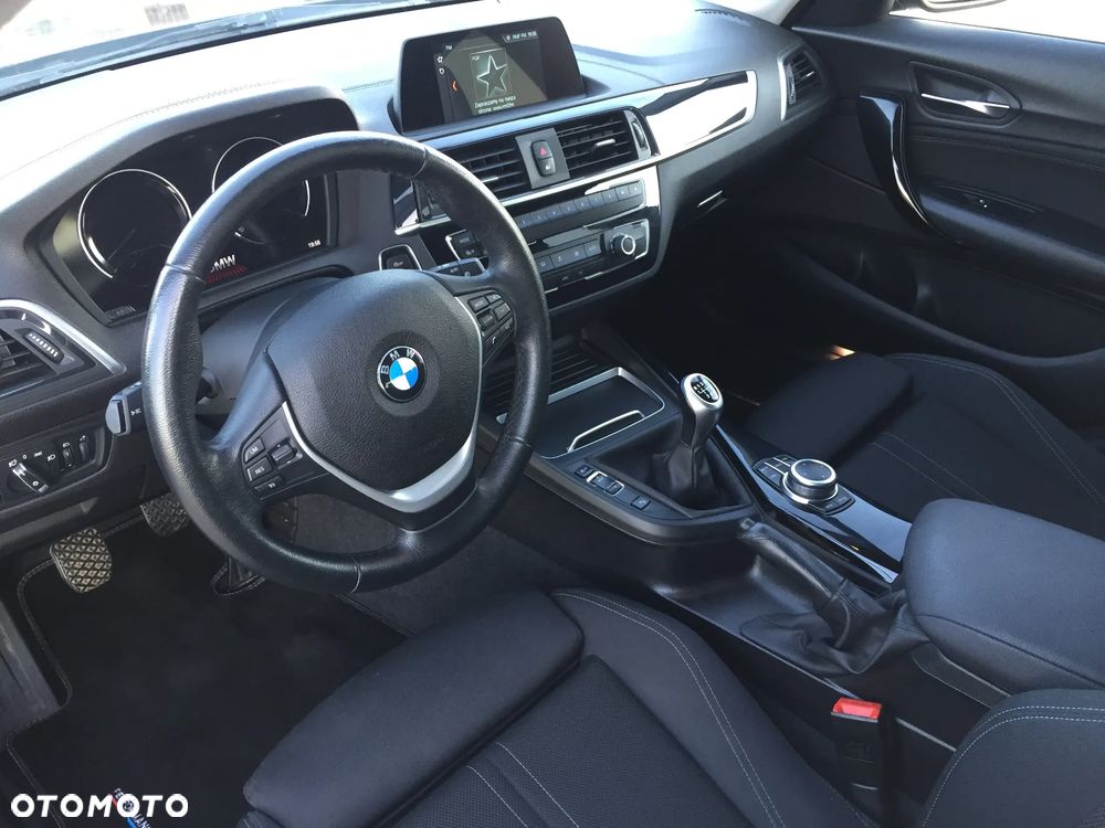 BMW Seria 1 116d EfficientDynamics Sport Line - 11