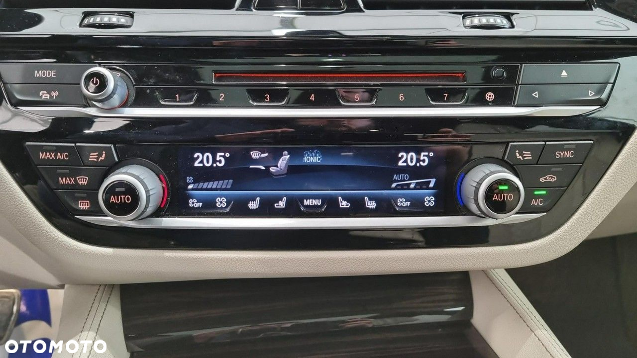 BMW Seria 5 - 17