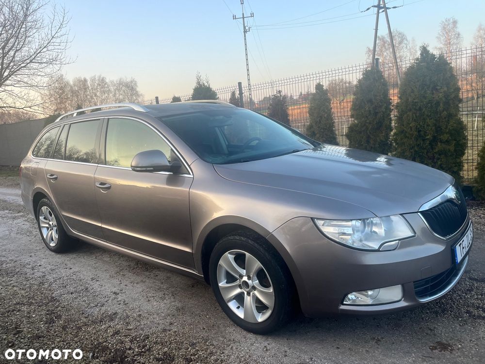 Skoda Superb 2.0 TDI Exclusive - 7