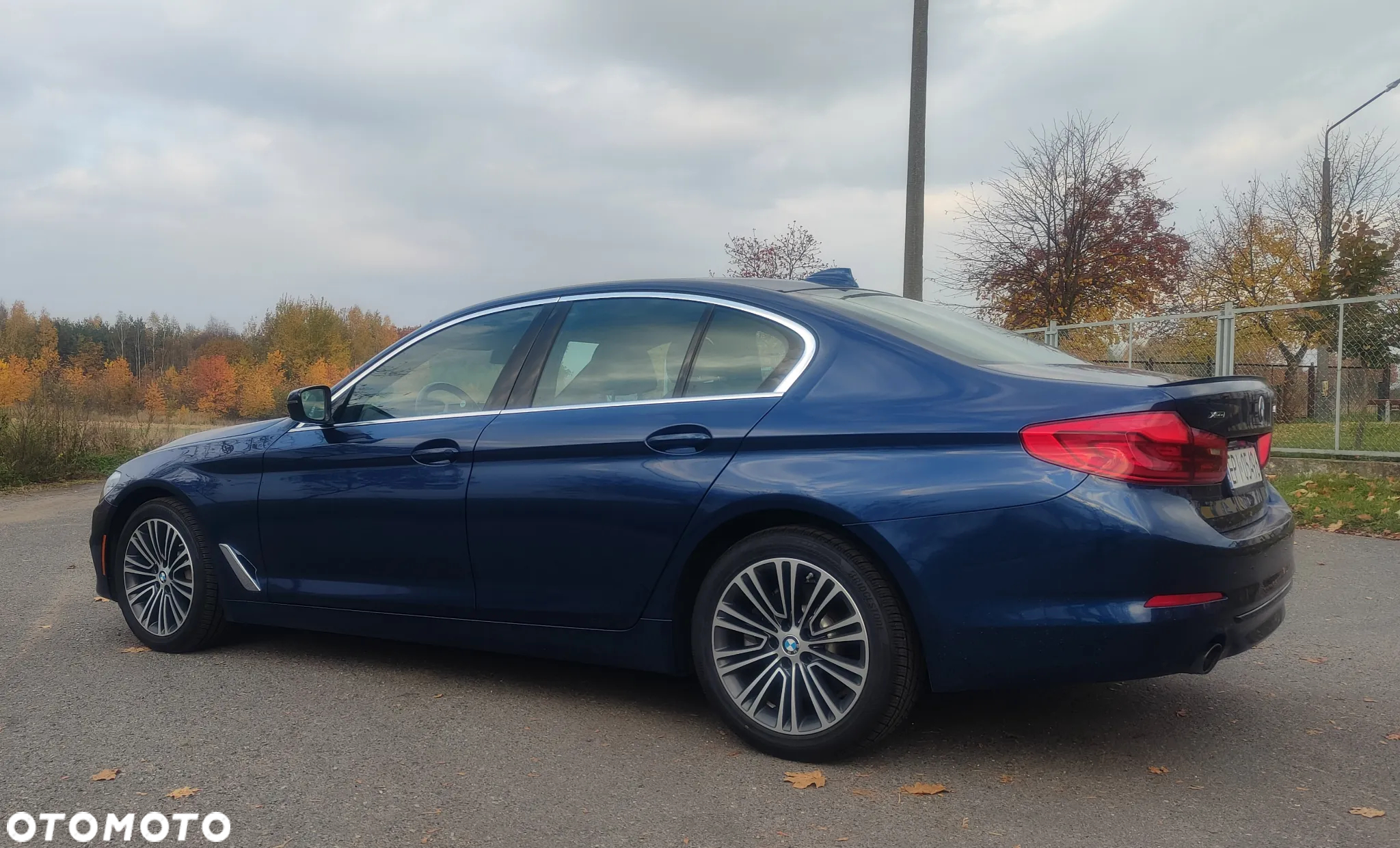 BMW Seria 5 530i GPF xDrive Sport Line sport - 10