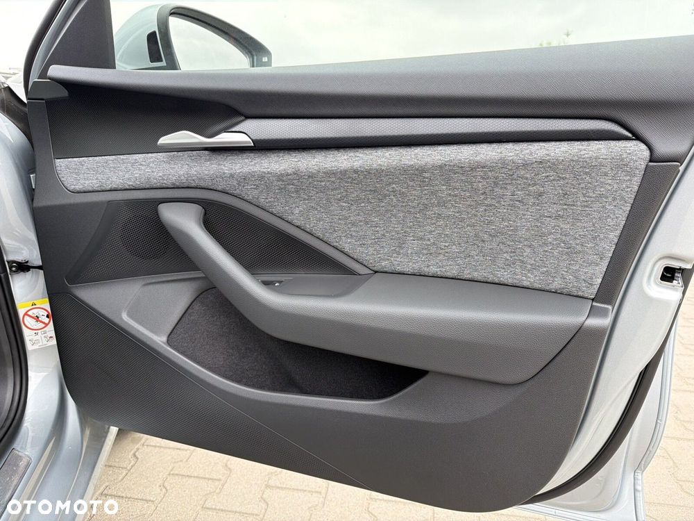 Skoda Superb 1.5 TSI mHEV Drive DSG - 17