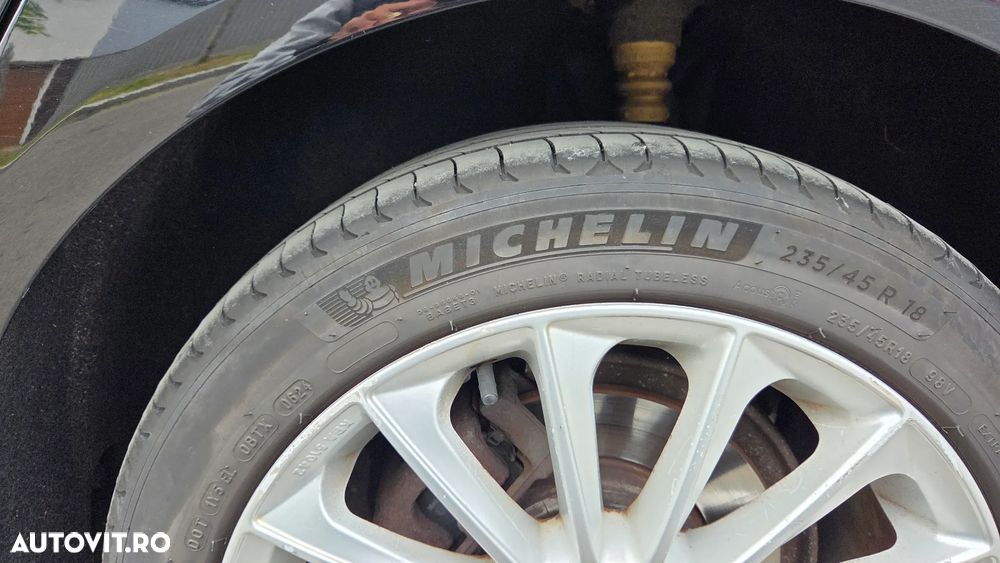 Audi A6 2.0 TDI Ultra DPF S tronic - 14