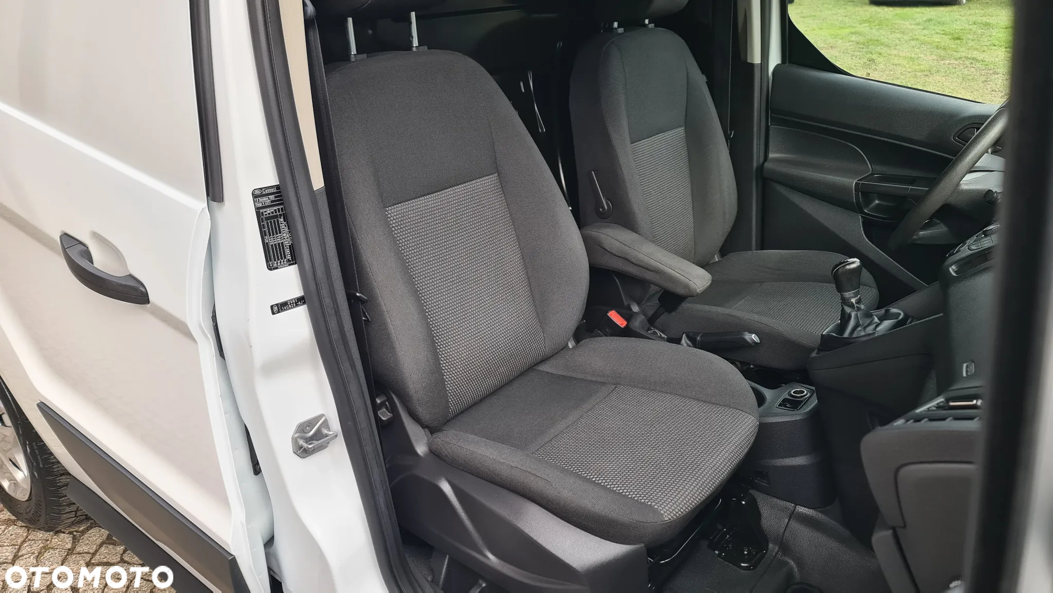 Ford TRANSIT CONNECT KLIMATYZACJA WEBASTO HAK PIĘKNY - 15