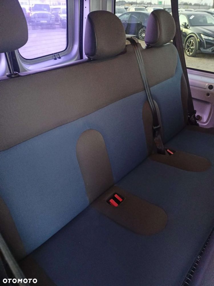 Renault Trafic 2.0 dCi 115 Passenger FAP L2H1 Expression - 10