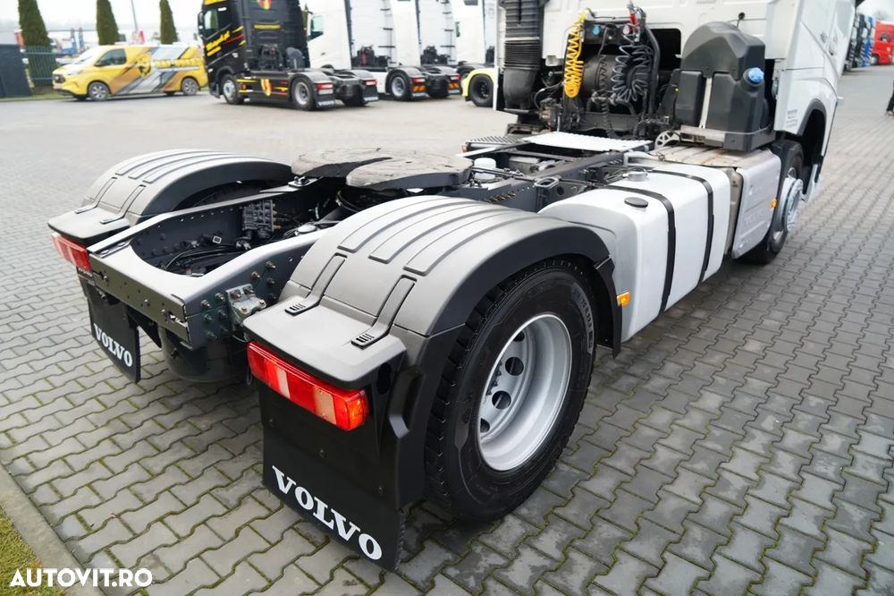 Volvo FH 460 / STANDARD / I-SHIFT / - 13