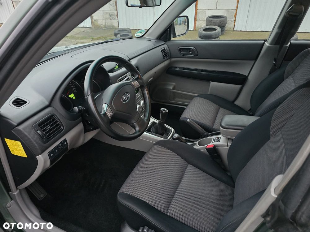 Subaru Forester 2.0X Celebration - 10