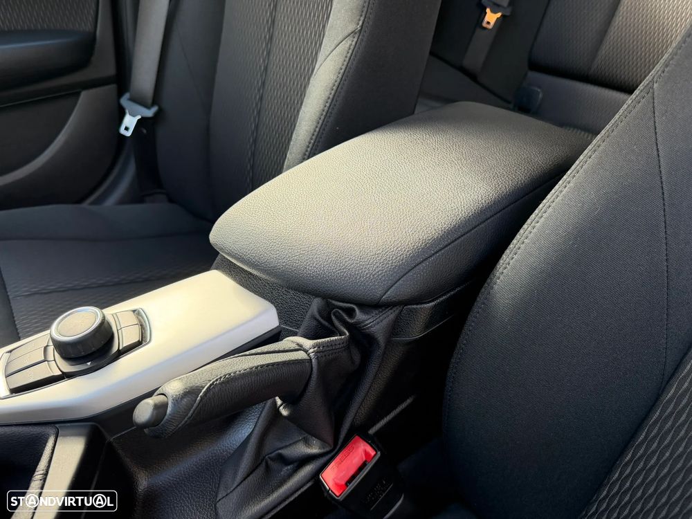 BMW 116 i Advantage - 23