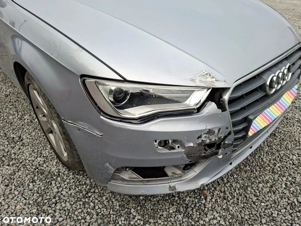 Audi A3 Sportback 1.6 TDI design - 7