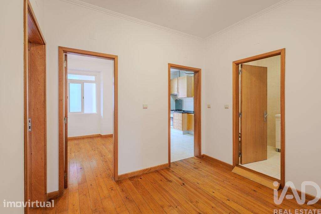 Apartamento T3 em Arroios de 111 m2 - Grande imagem: 2/39
