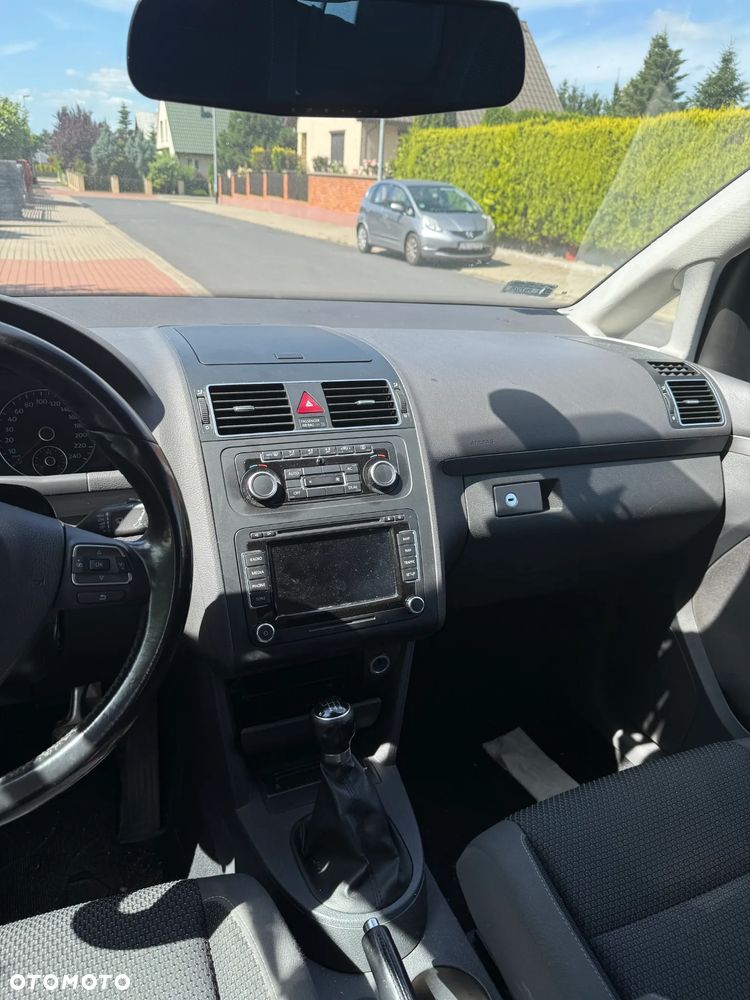 Volkswagen Touran 1.6 TDI DPF Life - 5