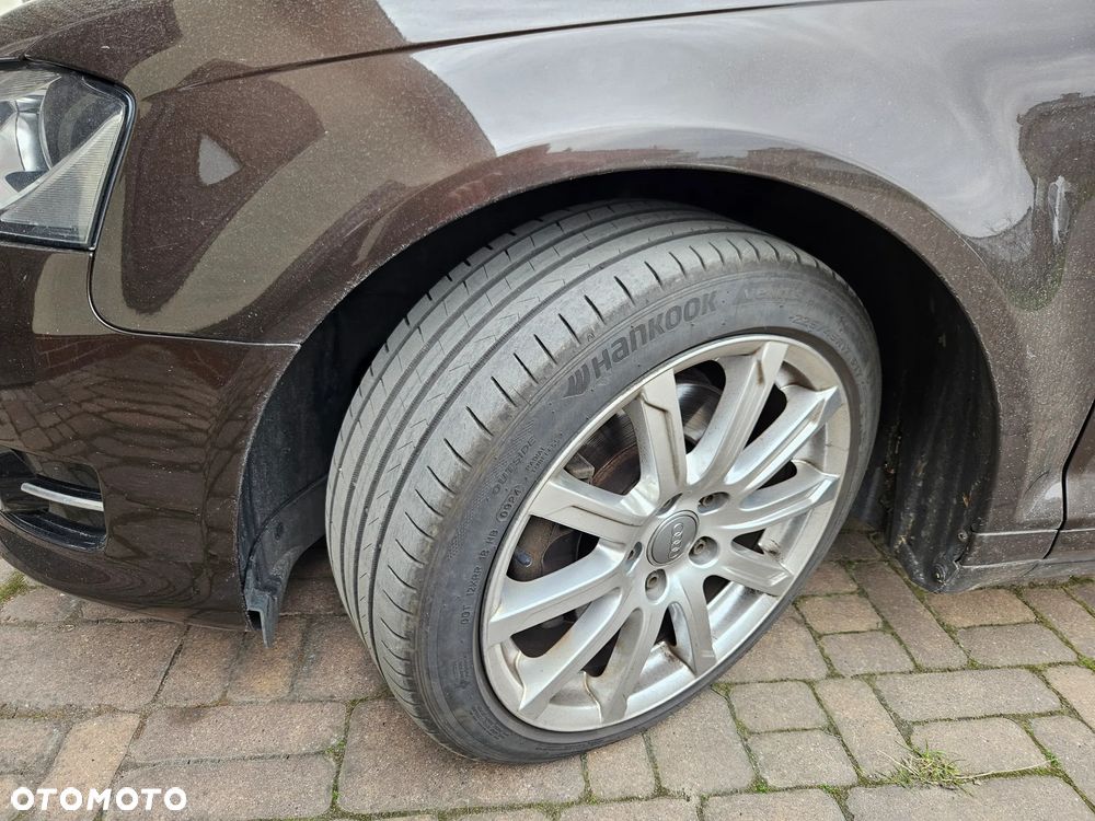 Audi A3 Sportback 2.0 TDI quattro Ambiente - 23