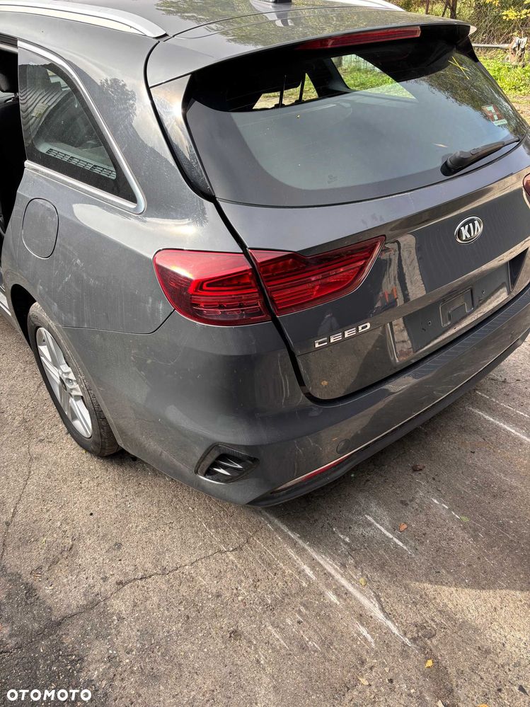 Kia Ceed III Kombi Klapa Bagażnika Zderzak Lampy tył kompletny lak H8 - 2