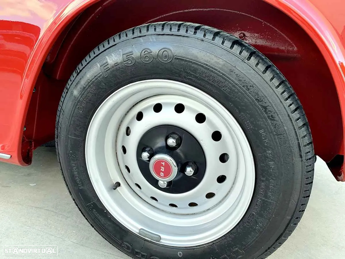 Triumph TR6 - 39