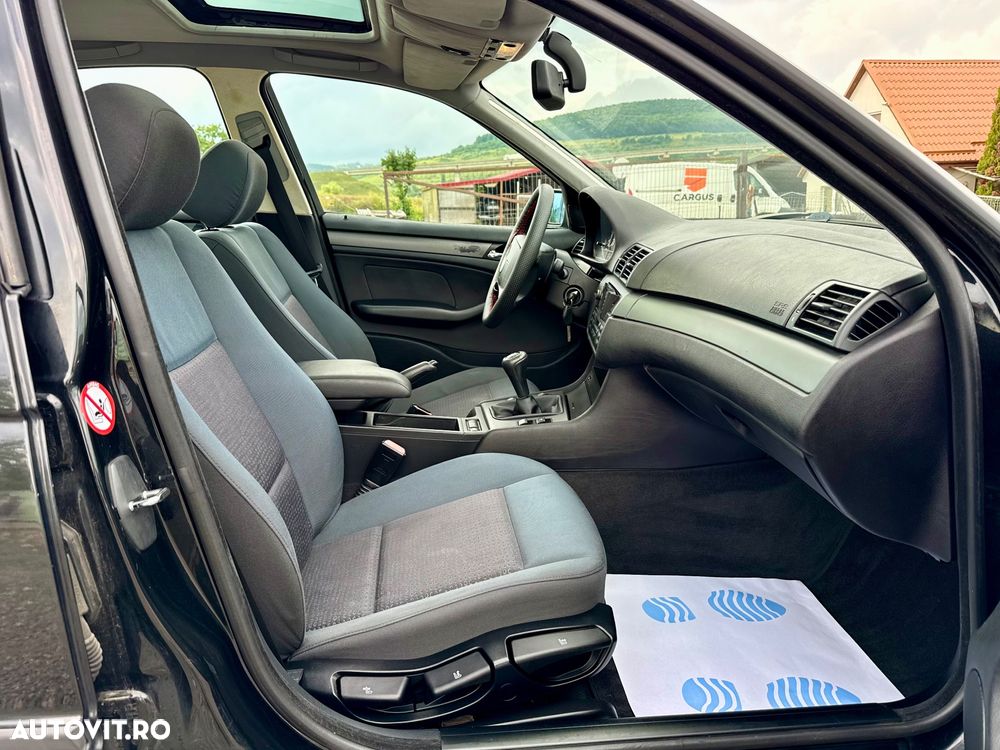 BMW Seria 3 316i Edition Sport - 12