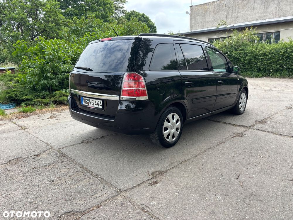 Opel Zafira 1.8 Easytronic Family Plus - 7