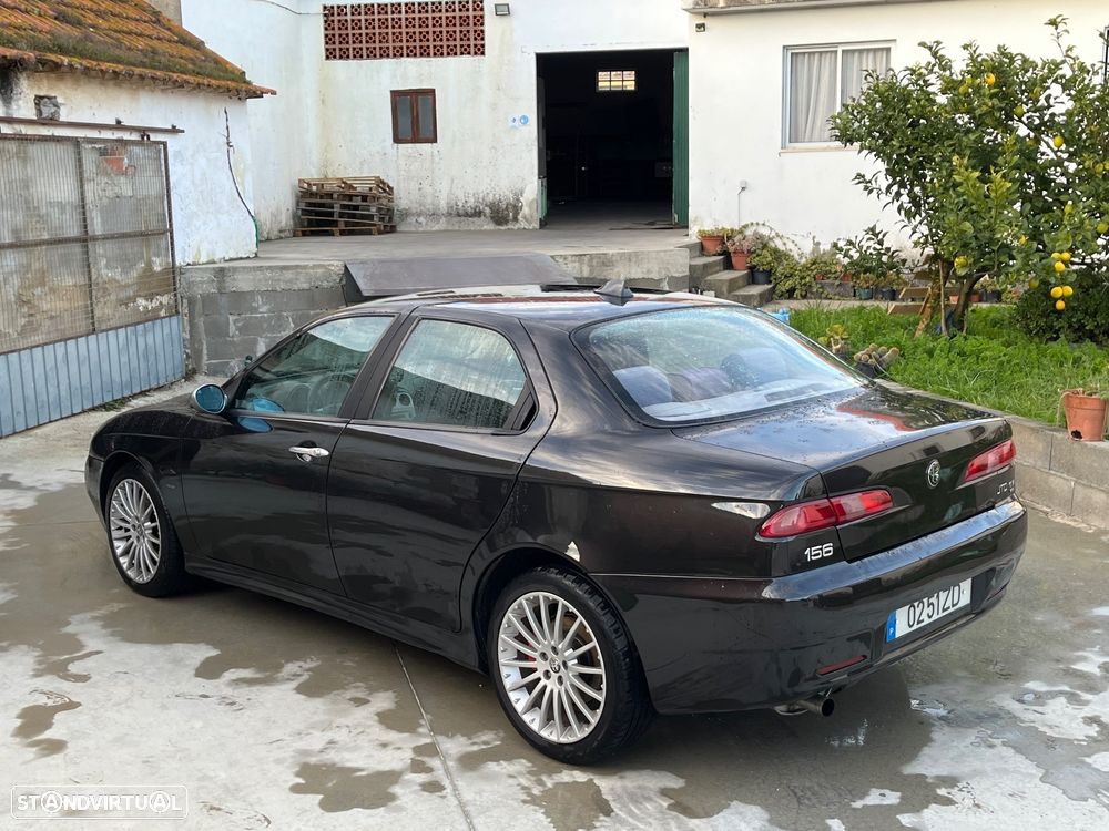 Alfa Romeo 156 1.9 JTD 16V Distinctive - 3