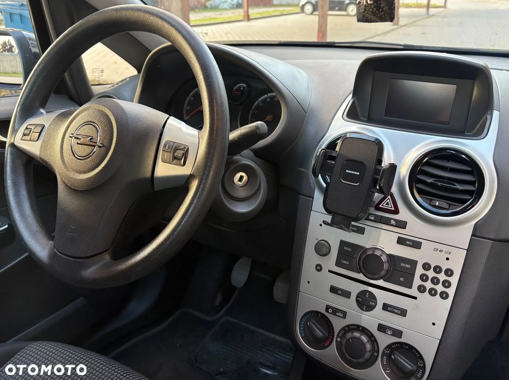 Opel Corsa - 10