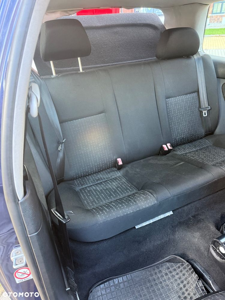 Volkswagen Golf 1.9 TDI Q - 29