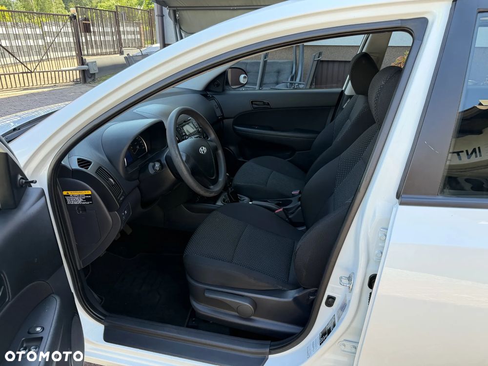 Hyundai i30 i30cw 1.4 Edition Plus - 21