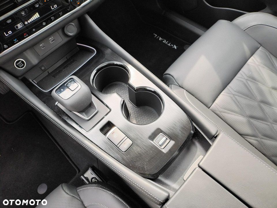 Nissan X-Trail - 17