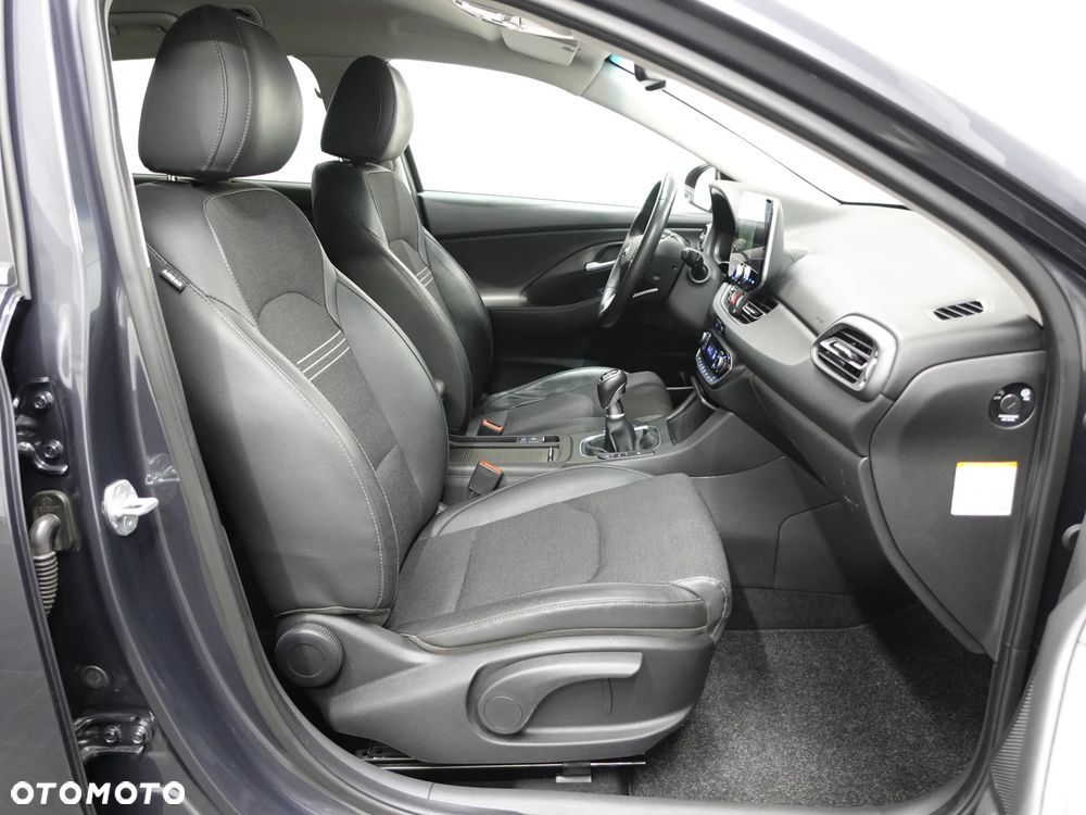 Hyundai i30 1.5 T-GDI 48V-Hybrid Prime - 24