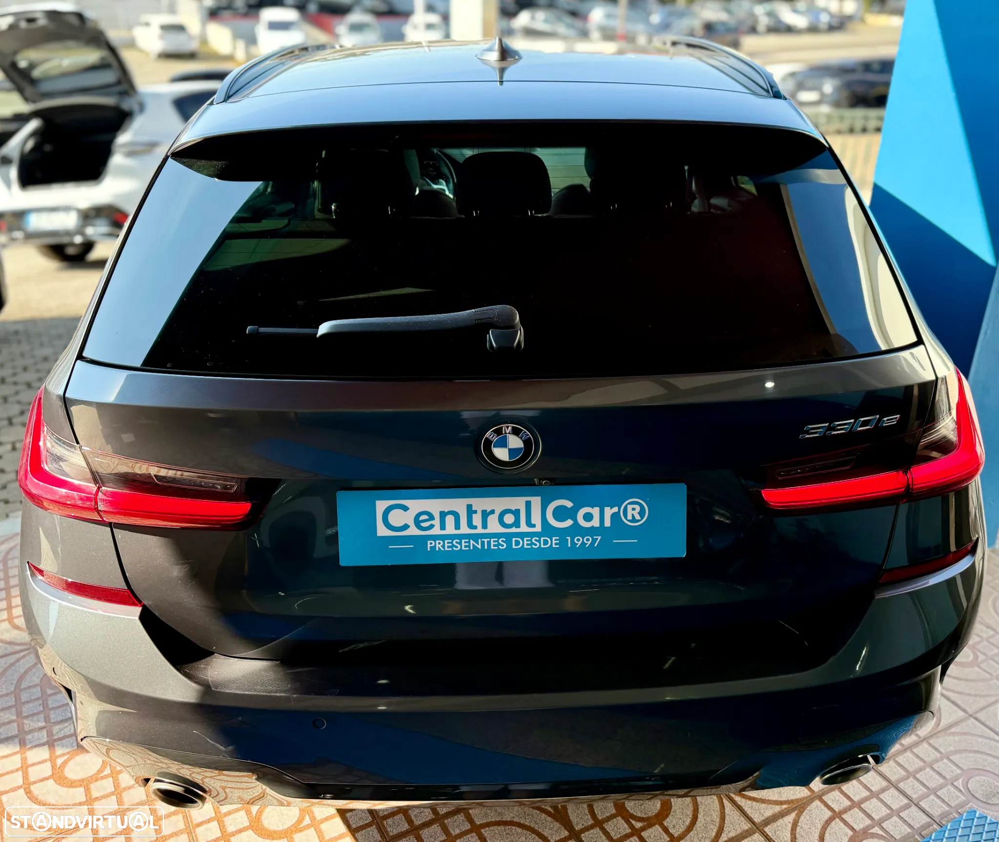 BMW 330 e Touring Pack M Auto - 11