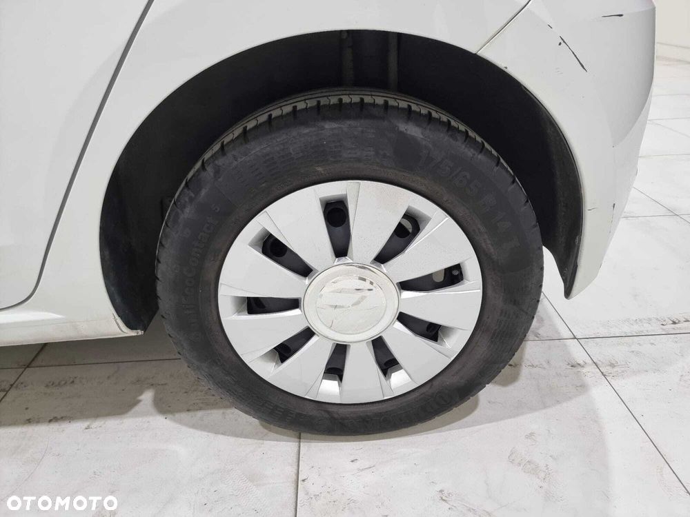 Volkswagen up! - 28