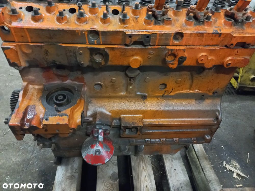 Silnik PERKINS 6 A6.354.4 Massey 2620,2630,2640,2680,2720 . C37114800/6,2625,2645,2685,2725,blok,wał,głowica,tłok,korbowód.koło rozrządu.miska,wtrysk,pompa olejowa. - 3