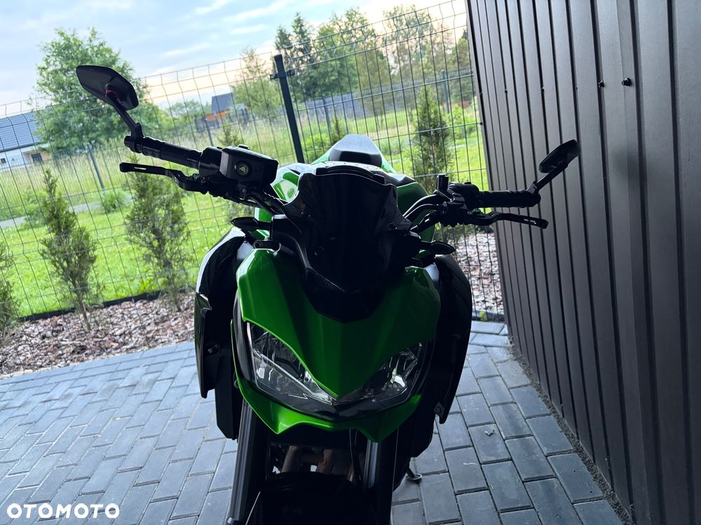 Kawasaki Z 900 - 31