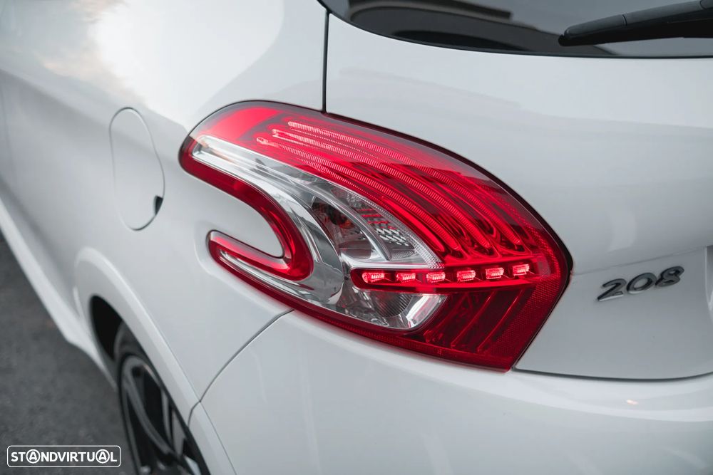 Peugeot 208 1.6 THP GTi - 12