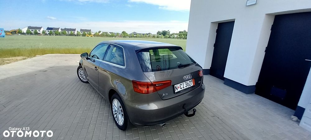 Audi A3 3-drzwiowe 1.6 TDI DPF Attraction - 7