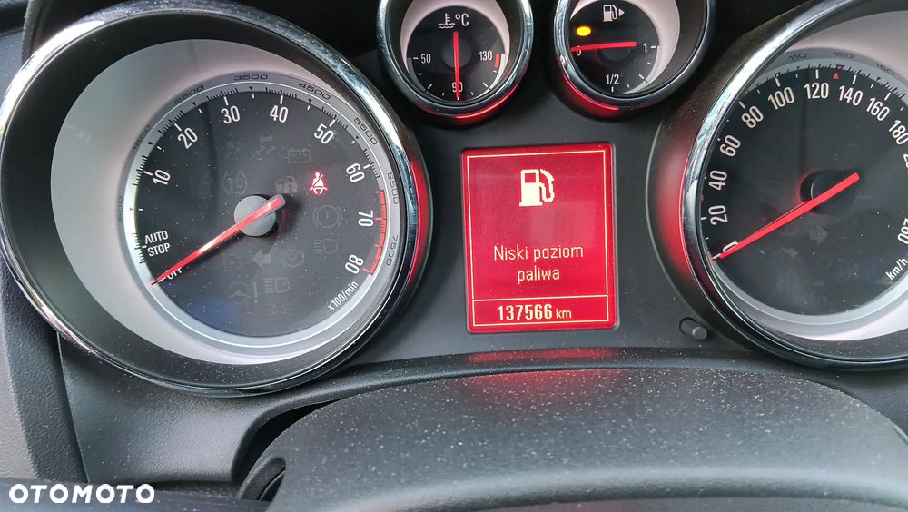 Opel Astra 1.4 T Edition 150 - 16