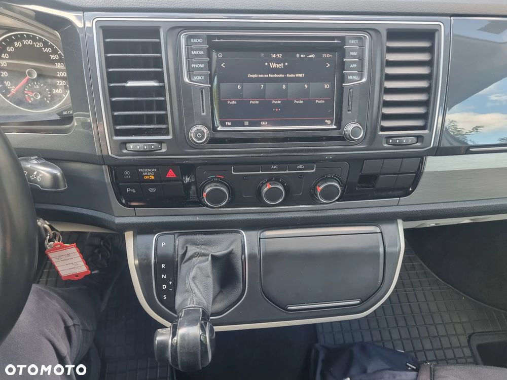 Volkswagen Transporter - 11