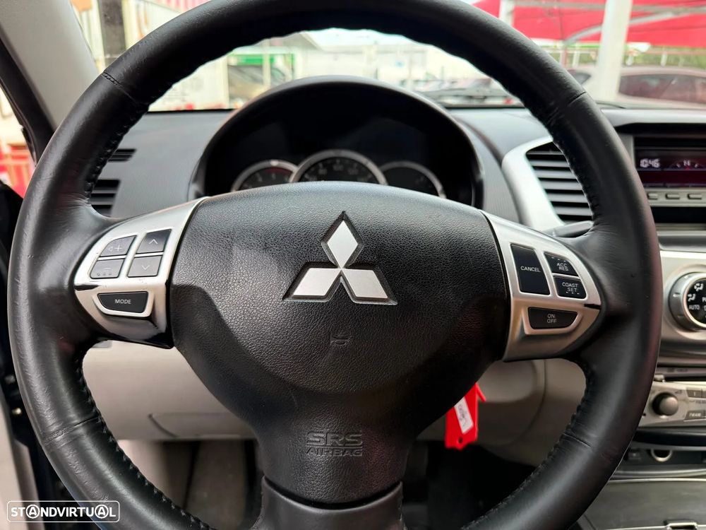 Mitsubishi L200 2.5 DI-D CD Intense 4WD - 7