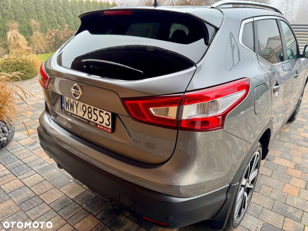 Nissan Qashqai 1.6 DIG-T TEKNA+ - 9