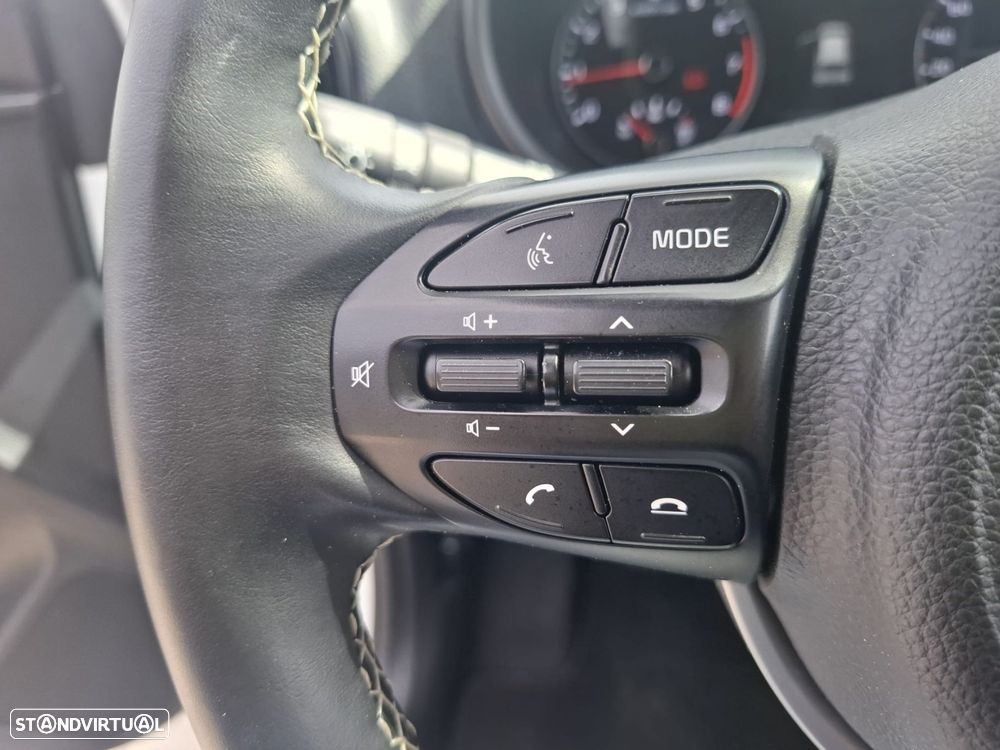Kia Picanto 1.0 CVVT Urban - 33