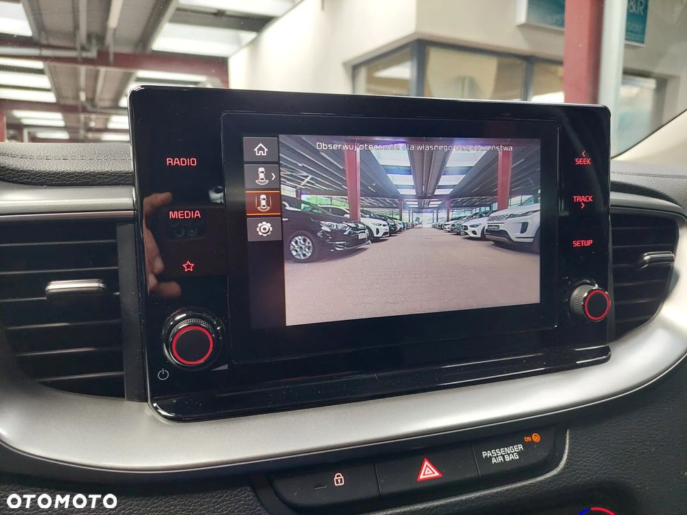 Kia Ceed 1.5 T-GDI M - 25