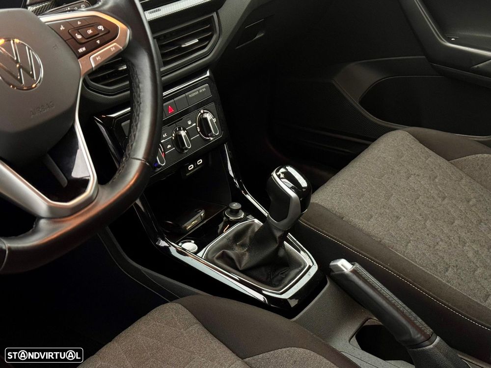 VW T-Cross 1.0 TSI Urban DSG - 10