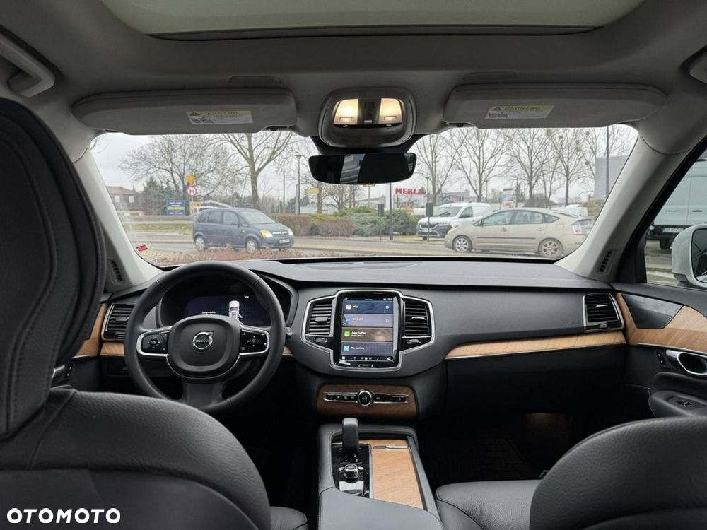 Volvo XC 90 - 16