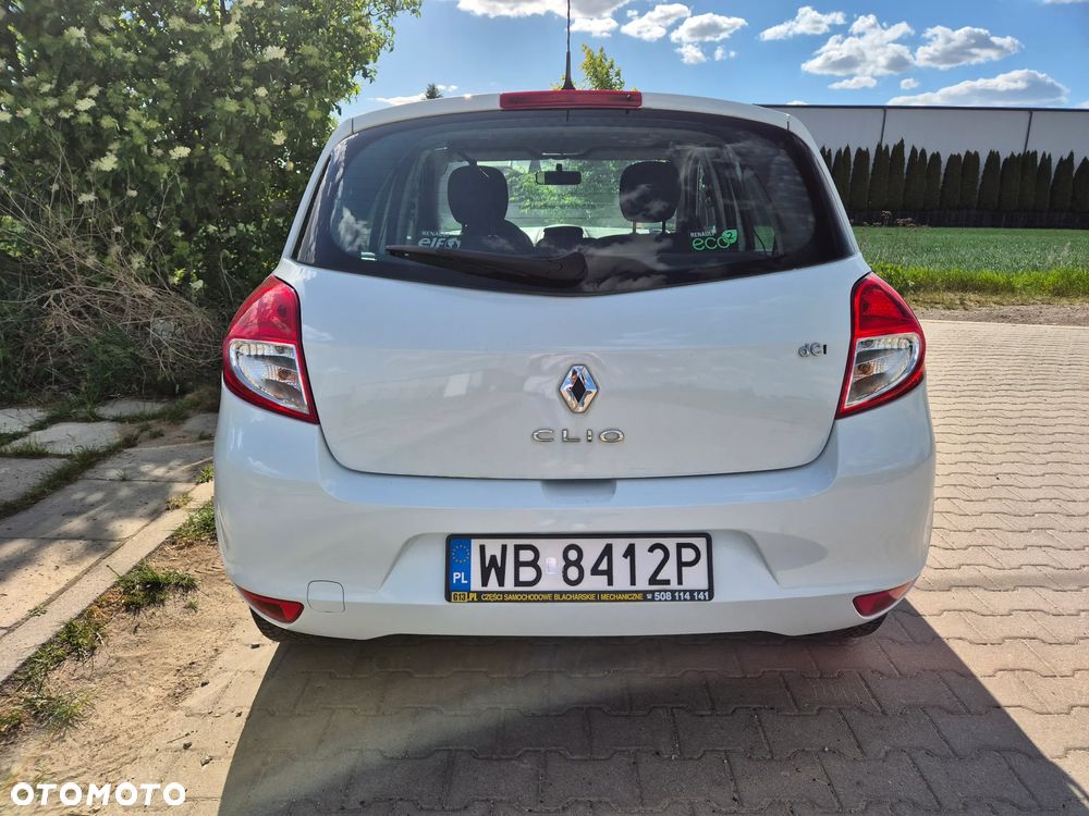 Renault Clio 1.5 dCi Authentique - 4