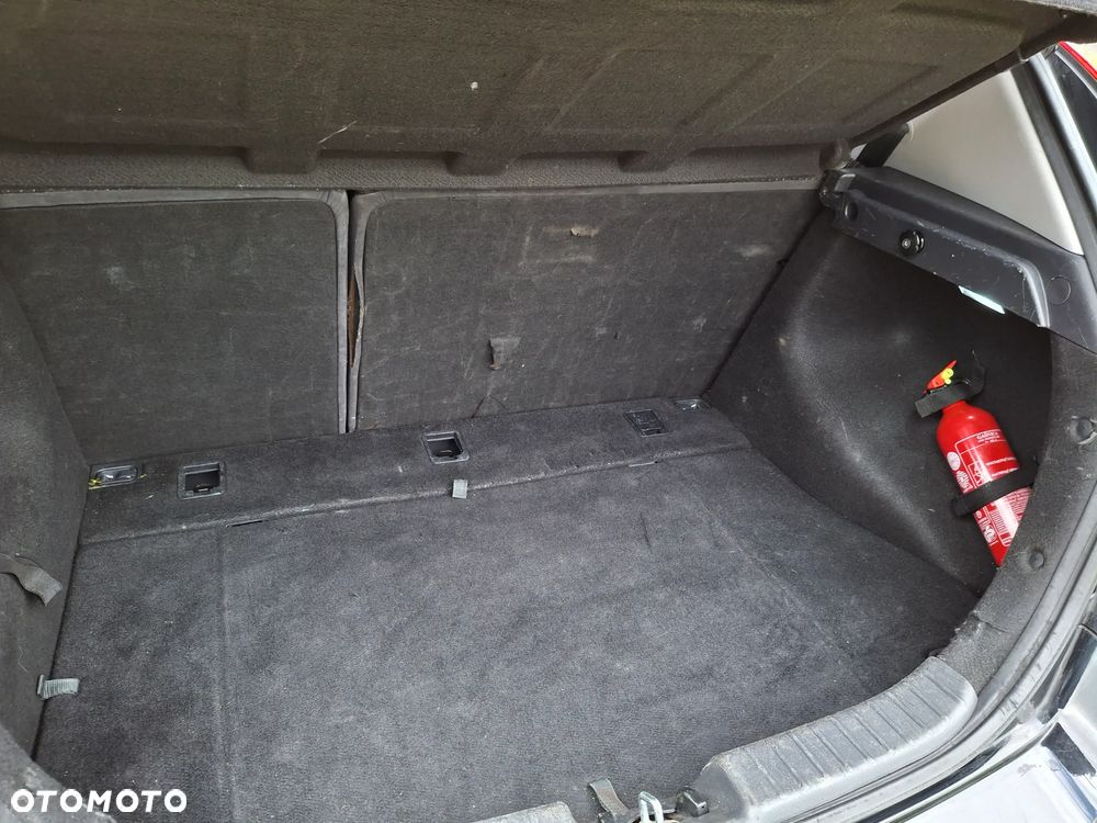 Hyundai i30 1.4 Comfort - 12
