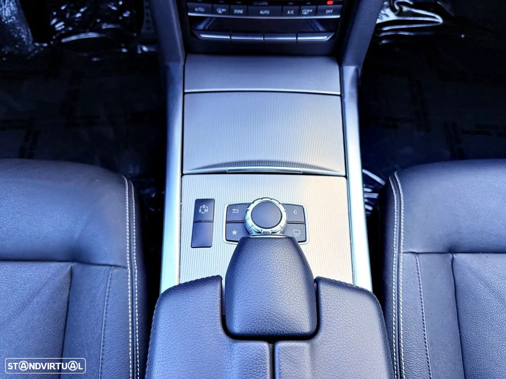 Mercedes-Benz E 250 BlueTEC Avantgarde Auto. - 21
