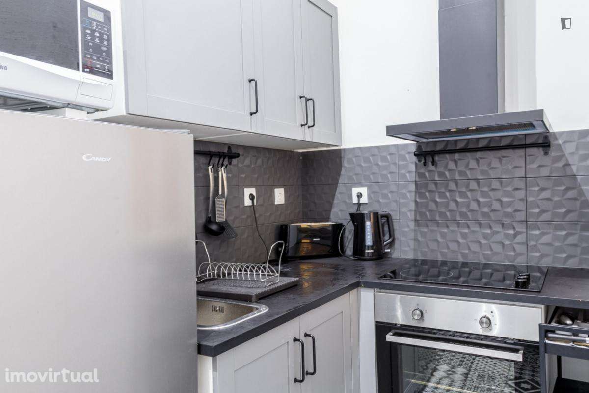 Quarto - localizado em Princípe Real Lisbon - Grande imagem: 4/15