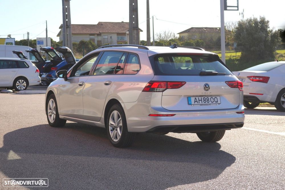VW Golf Variant 2.0 TDi Life DSG - 8