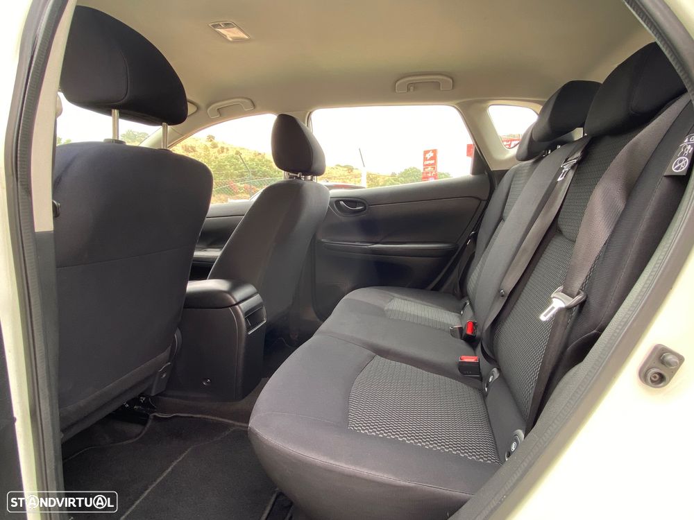 Nissan Pulsar 1.5 dCi Acenta J17 - 8
