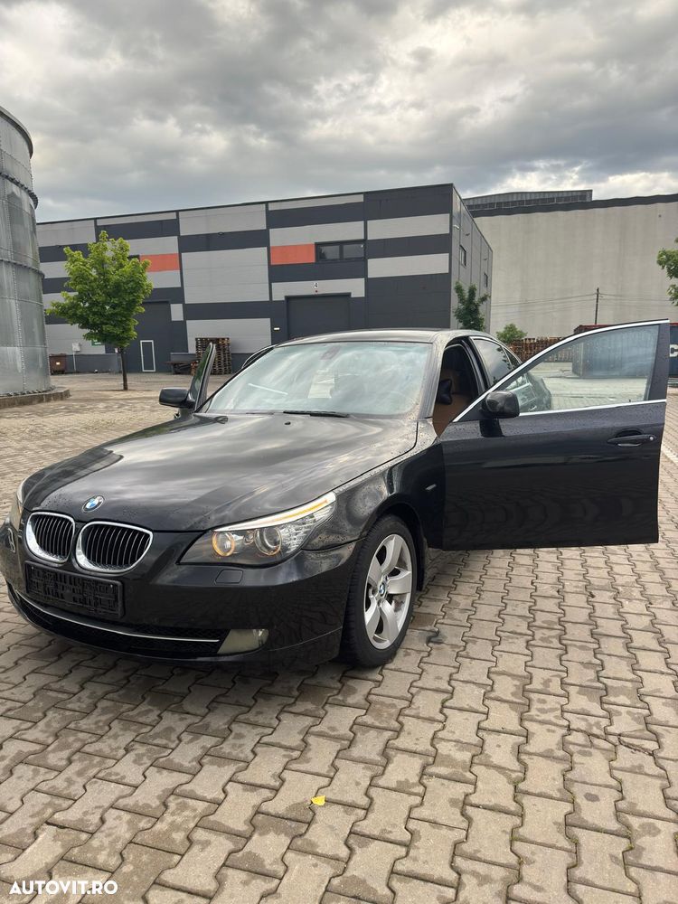 BMW Seria 5 530xd Aut. - 5