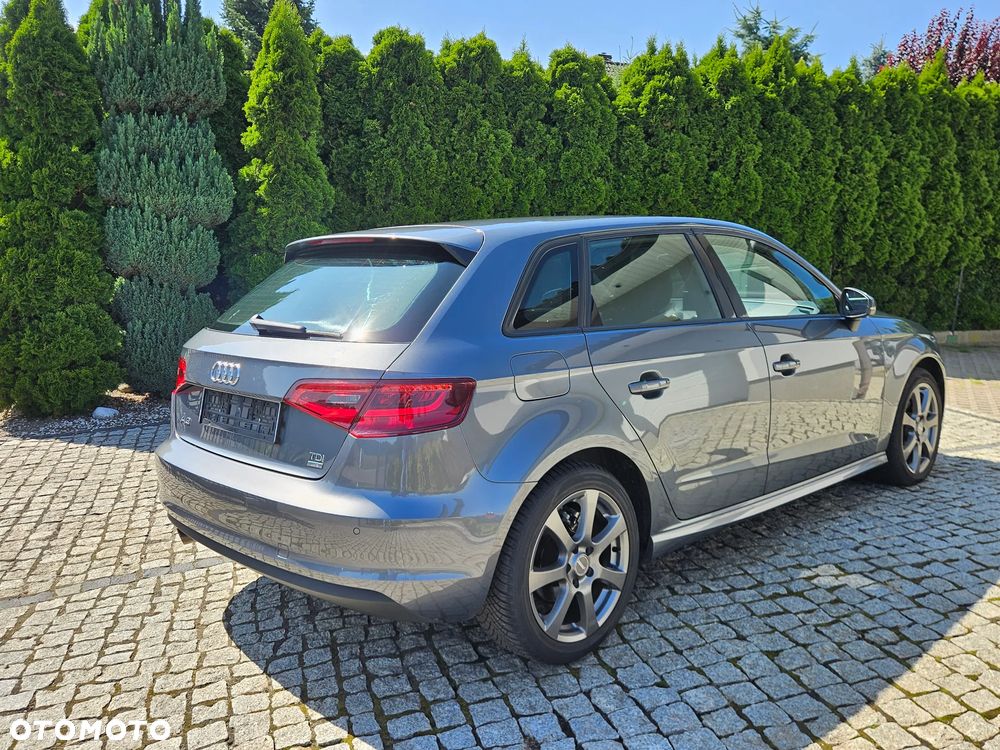 Audi A3 Sportback 1.6 TDI ultra Attraction - 6