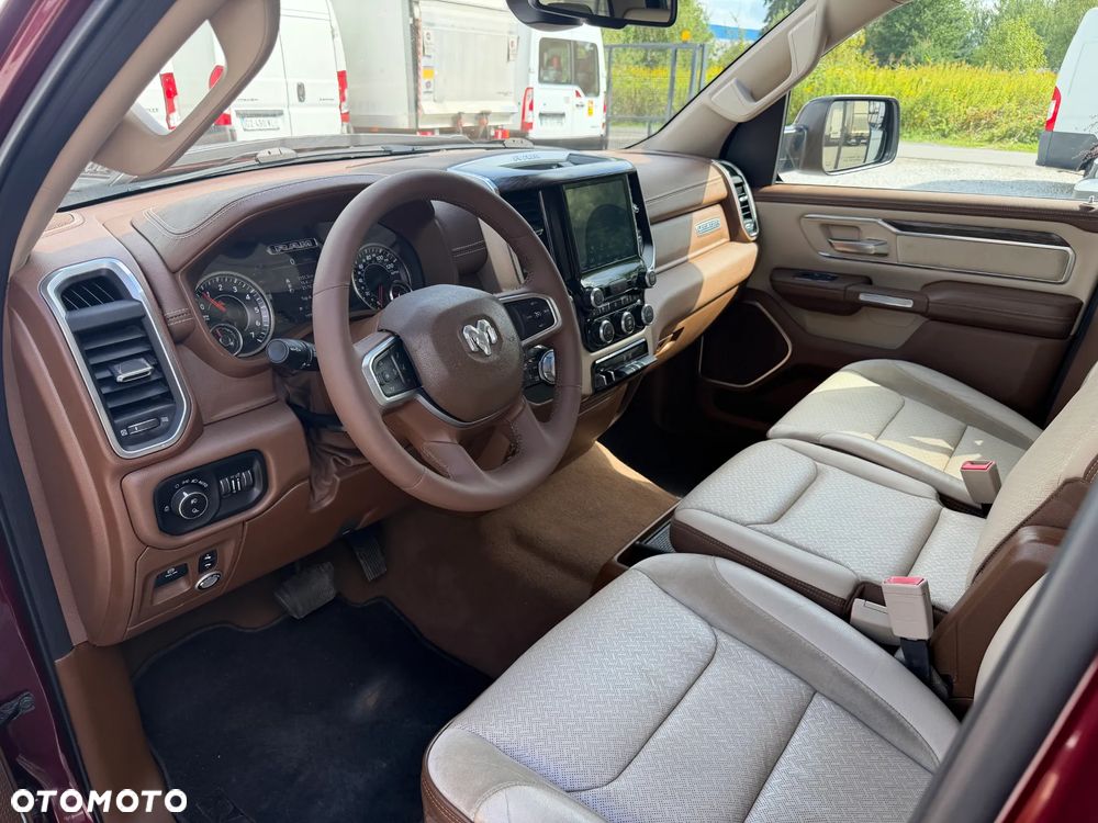 RAM 1500 Crew Cab Shortbed Laramie - 8