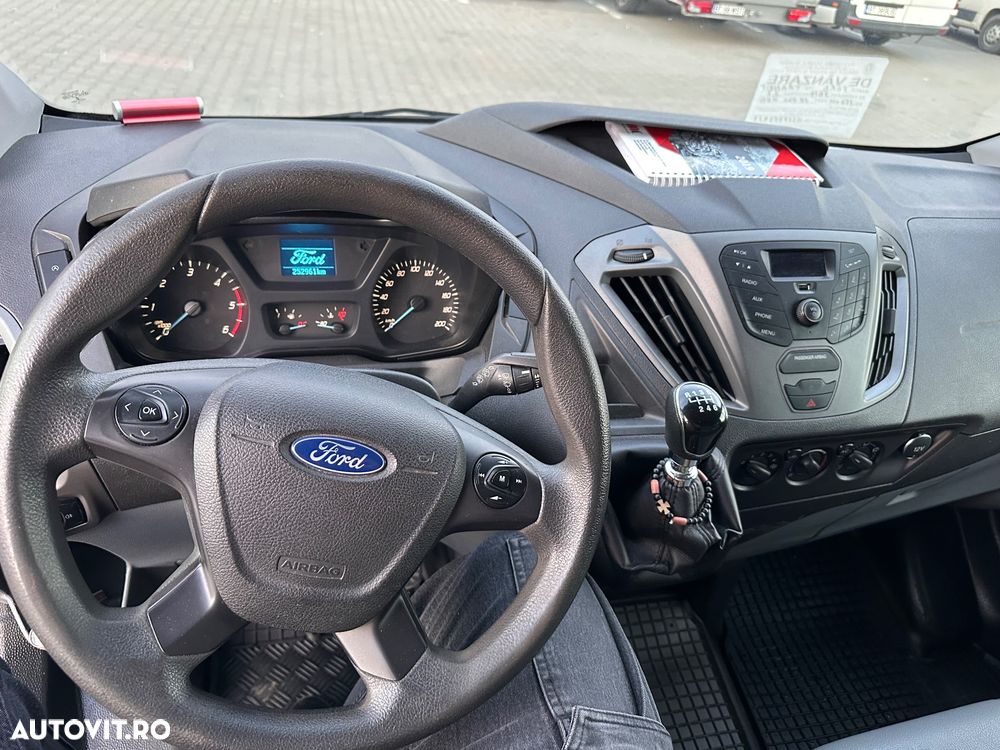 Ford Transit Custom - 11
