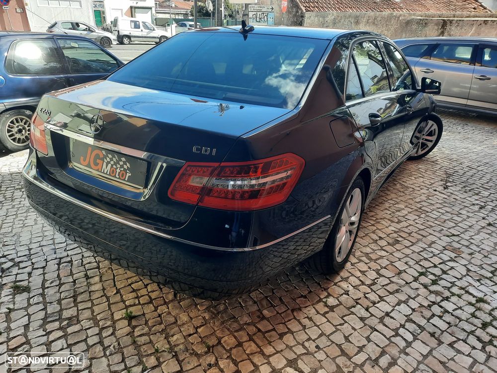 Mercedes-Benz E 220 CDi Avantgarde BlueEfficiency Auto. - 8